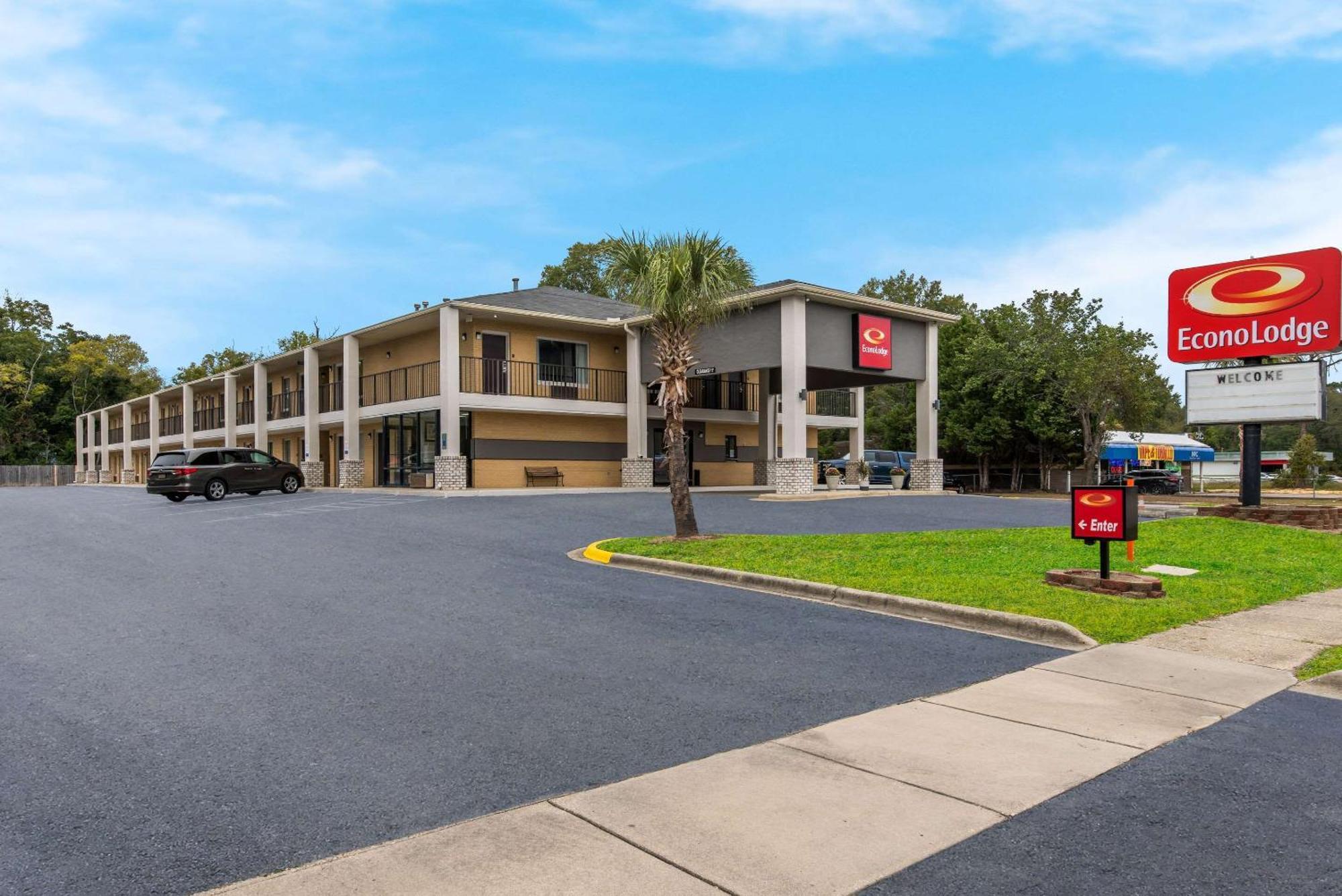 Econo Lodge Cheraw Market Street Exteriér fotografie